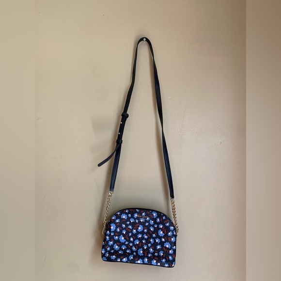 Kate Spade spencer party floral small dome crossbody purse
Nwot - Picture 5 of 9